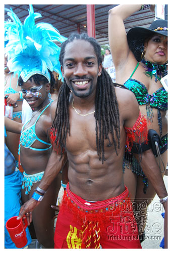tribe_tue_2009_pt3-202