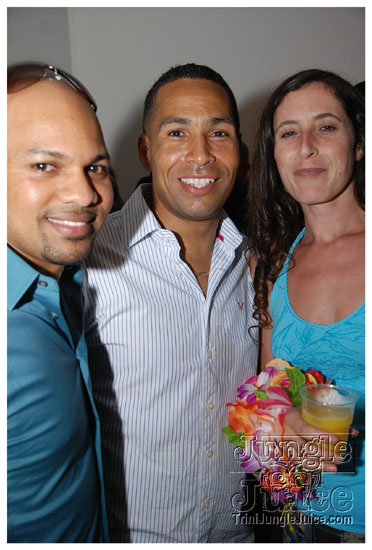 trini_luau_2009_aug22-144