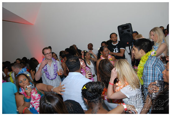 trini_luau_2009_aug22-147