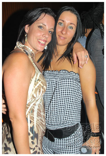 vale_bfast_party_ny_sep5-159
