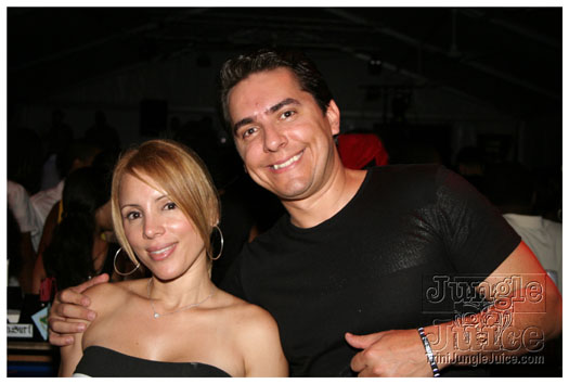 3some_may15-046
