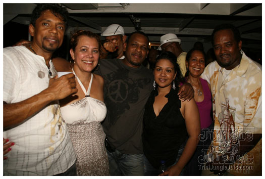 a_crowd_boat_ride_july10-175