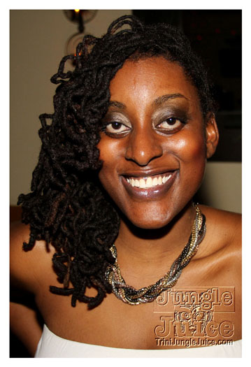 after_glow_2010-027