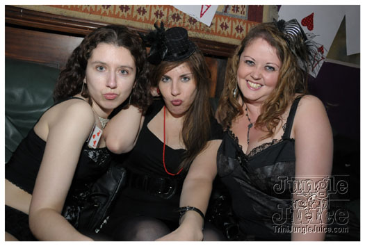 alice_in_wonderland_apr24-029