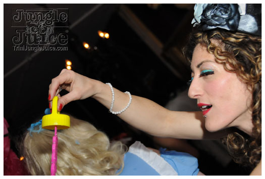 alice_in_wonderland_apr24-114