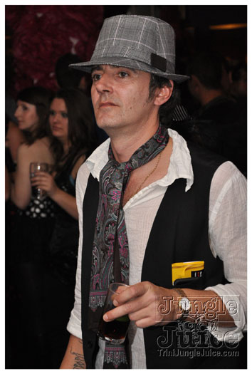 alice_in_wonderland_apr24-126