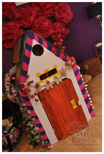 alice_in_wonderland_apr24-127