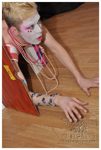 alice_in_wonderland_apr24-136