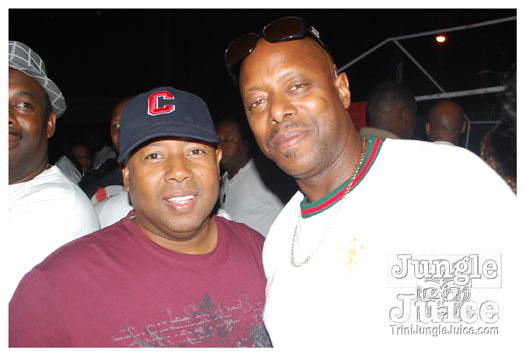 amnesia_ny_2010_sep5-142