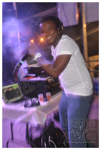 amnesia_ny_2010_sep5-197