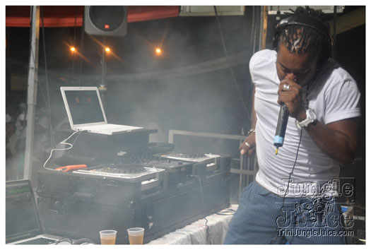 amnesia_ny_2010_sep5-200