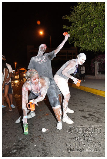 bachanal_jouvert_2010_pt2-204
