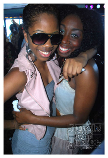 basic_madness_boatride_july-129
