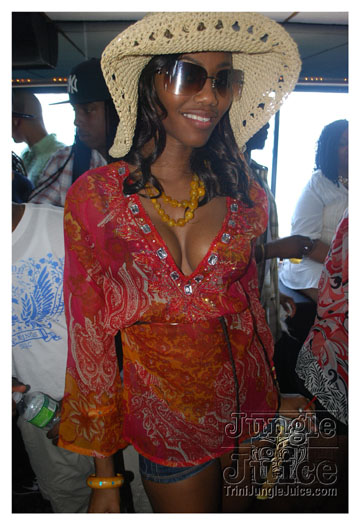 basic_madness_boatride_july-133