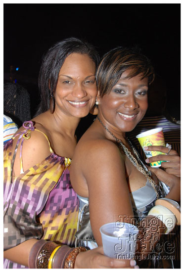 beach_house_carnival_2010_pt2-130