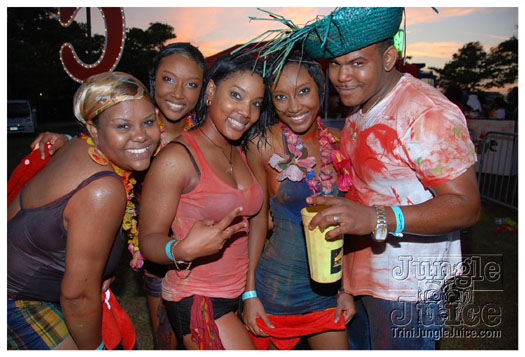 beach_jouvert_2010_apr3-129