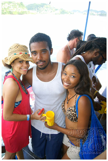 bikini_cruise_aug7_2010-083