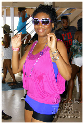 booze_cruise_2010_pt1-035