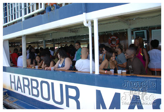 booze_cruise_2010_pt1-096