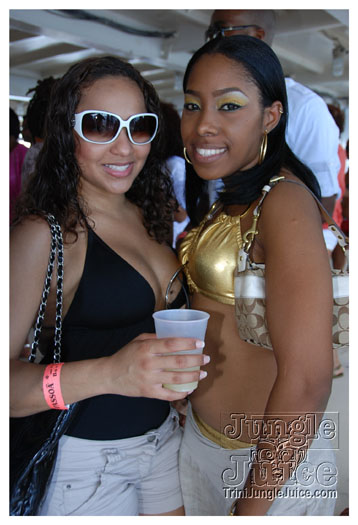 booze_cruise_2010_pt1-125