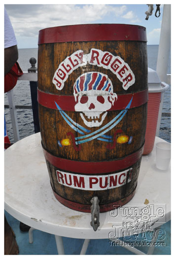booze_cruise_2010_pt1-223