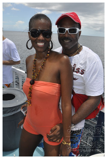 booze_cruise_2010_pt1-224