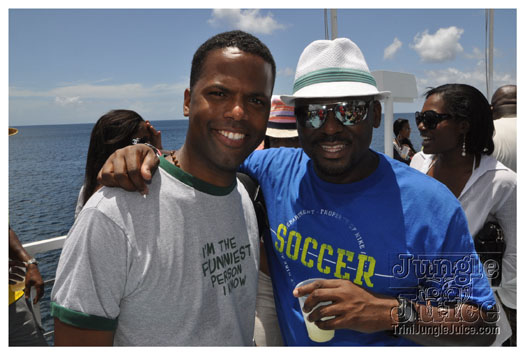 booze_cruise_2010_pt1-229