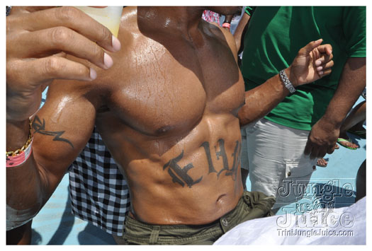 booze_cruise_2010_pt1-232