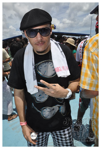 booze_cruise_2010_pt1-233