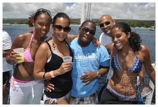 booze_cruise_2010_pt1-246
