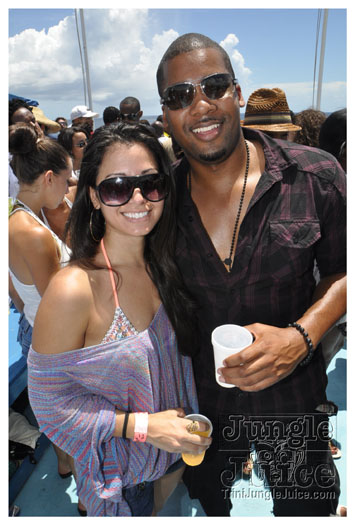 booze_cruise_2010_pt1-256