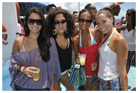 booze_cruise_2010_pt1-258