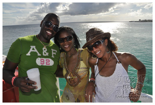 booze_cruise_2010_pt2-183