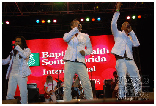 breast_cancer_music_fest_oct31-103