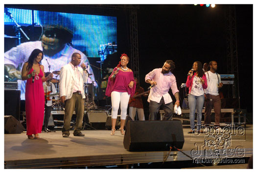 breast_cancer_music_fest_oct31-232