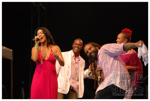 breast_cancer_music_fest_oct31-236