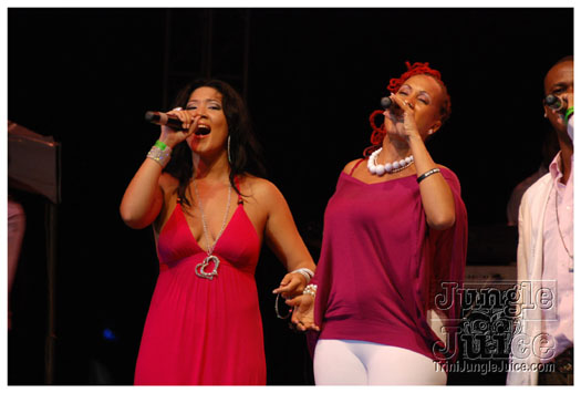 breast_cancer_music_fest_oct31-240