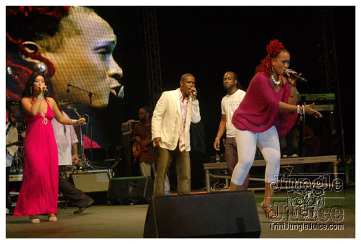 breast_cancer_music_fest_oct31-241