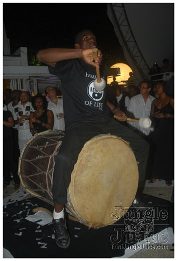 brian_mcfarlane_launch_2011-120