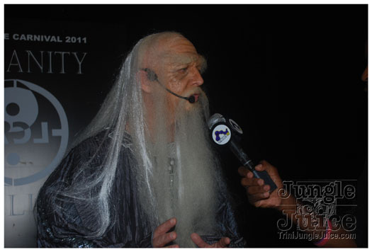 brian_mcfarlane_launch_2011-143