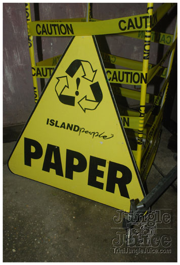 caution_2010-003