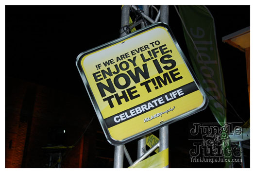 caution_2010-088