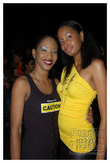 caution_2010-096