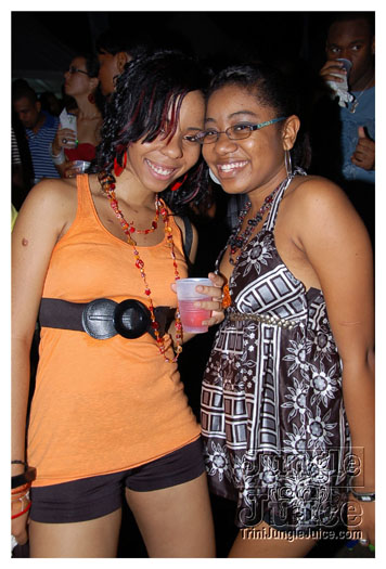 caution_2010-107