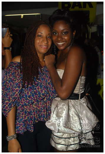 caution_2010-129