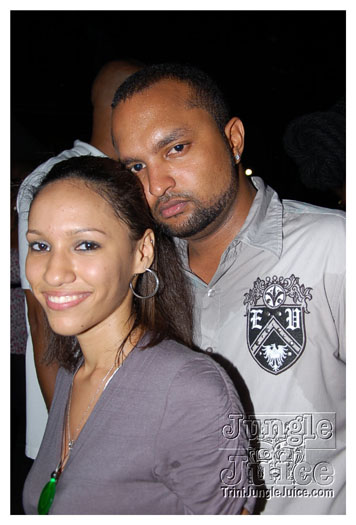caution_2010-136