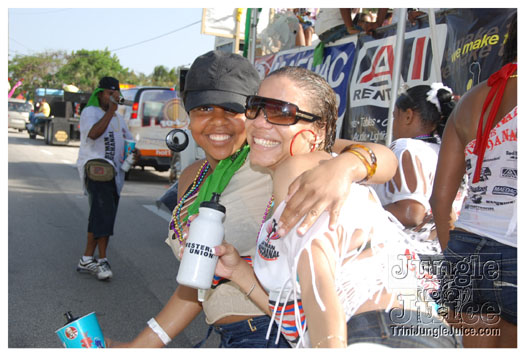cayman_carnival_batabano_2010_pt1-194