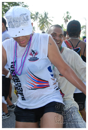 cayman_carnival_batabano_2010_pt1-198
