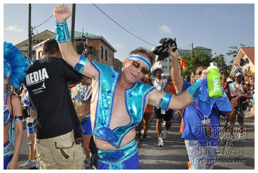 cayman_carnival_batabano_2010_pt2-168
