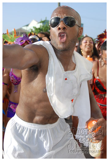 cayman_carnival_batabano_2010_pt2-197